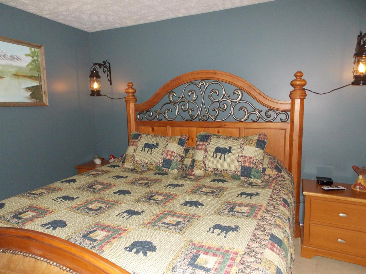 Hillbilly Hilton Chalet Villa Pigeon Forge Exterior photo